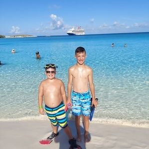 Meet your Posher, Pamela